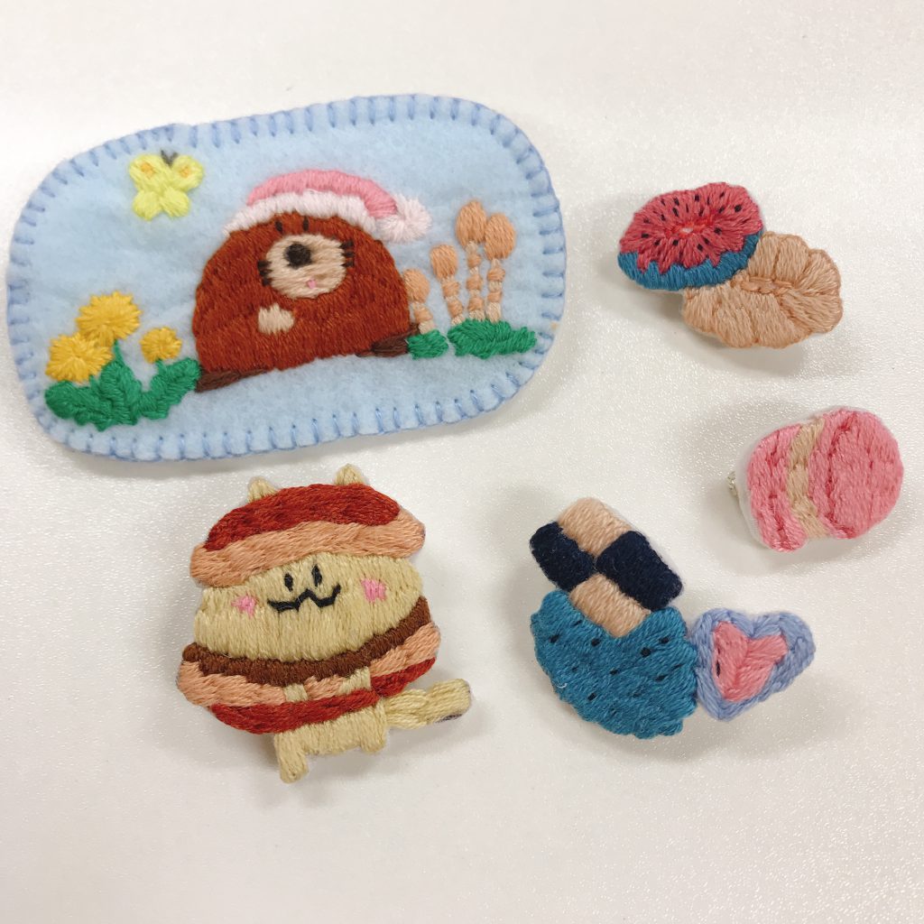 イラストを刺繍