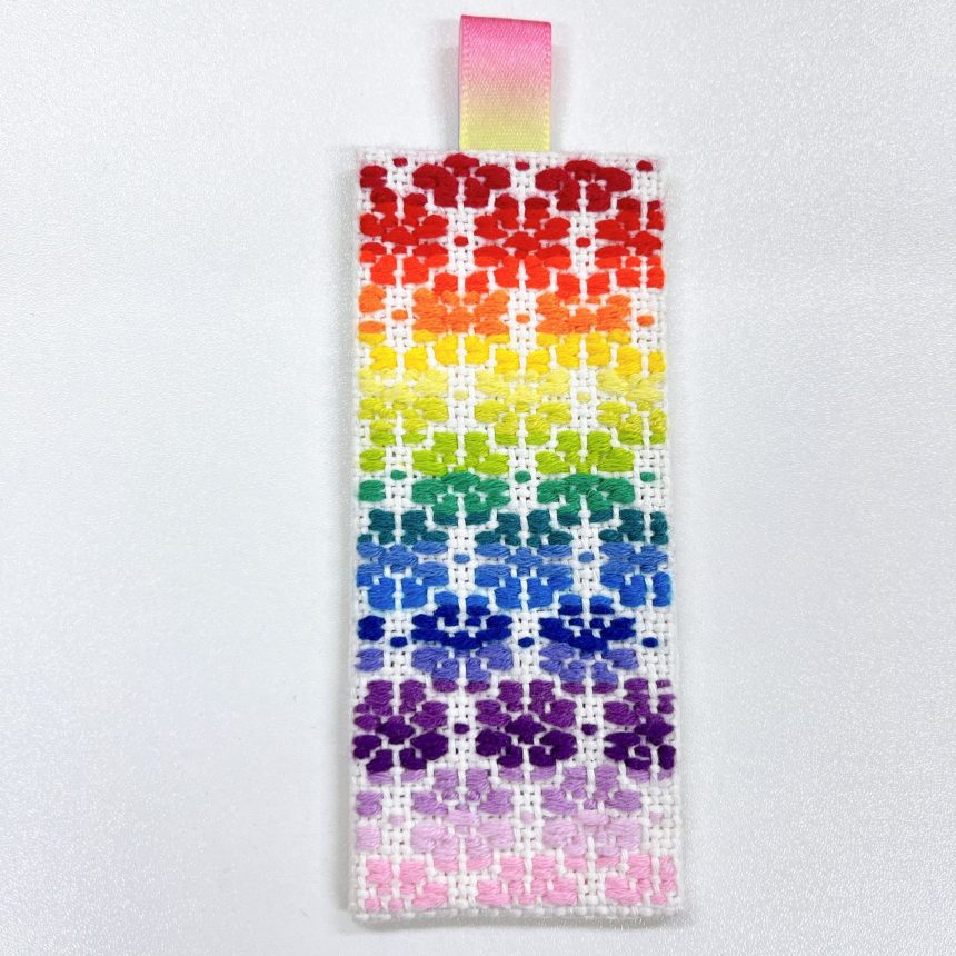 こぎん刺しレインボーカラーしおり